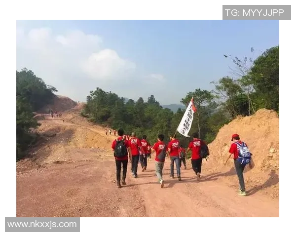 刘伟分享攀岩技巧与心得体会助你突破自我攀登新高峰 刘伟分享攀岩技巧与心得体会助你突破自我攀登新高峰